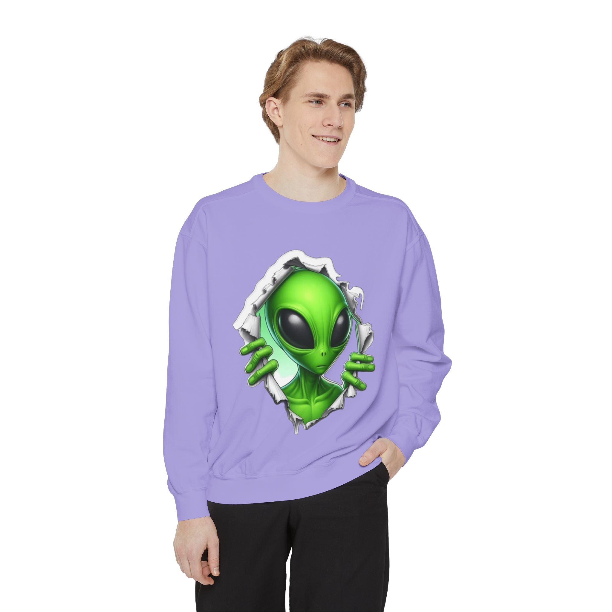 Alien Peeking Graphic Sweatshirt – Green Extraterrestrial Crewneck