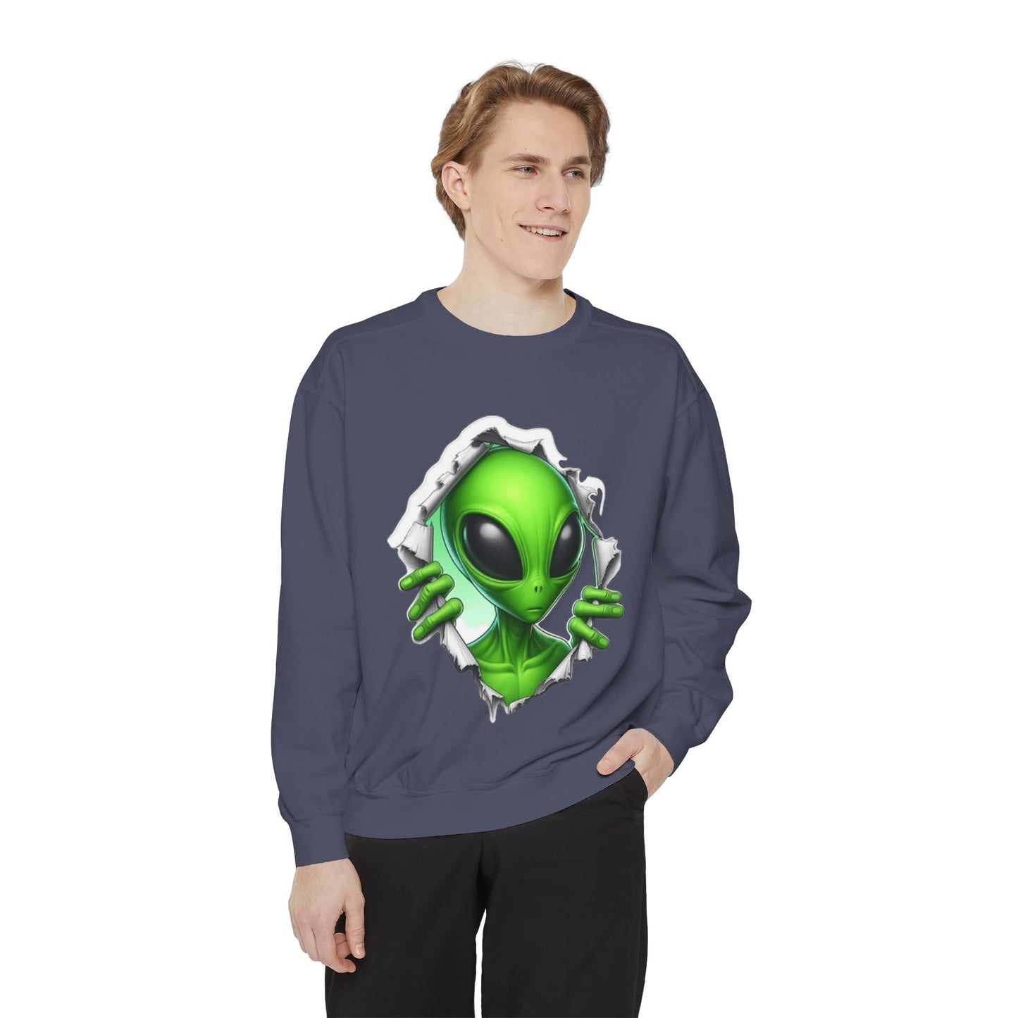 Alien Peeking Graphic Sweatshirt – Green Extraterrestrial Crewneck